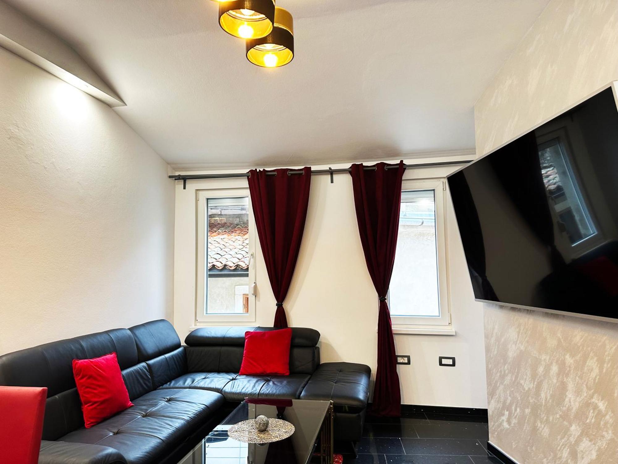 Apartma Moro *